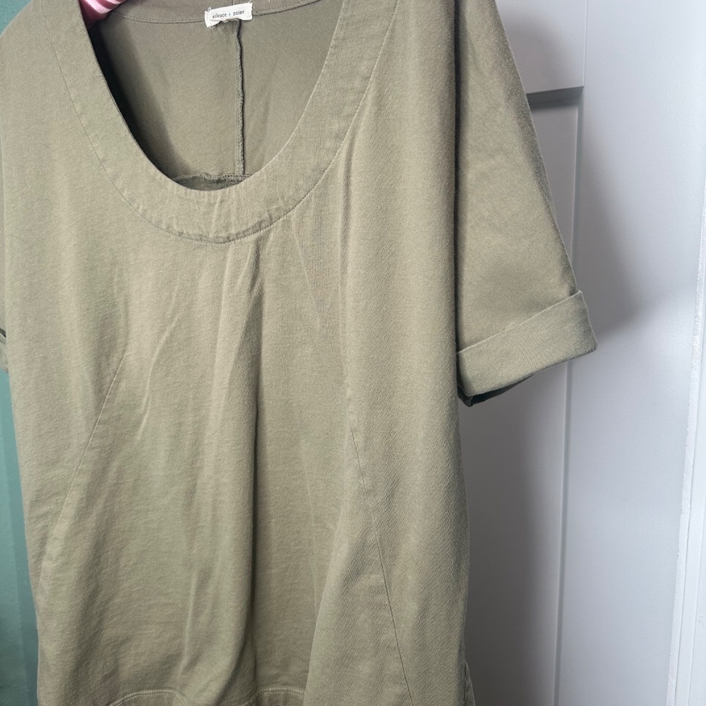 silence + noise olive green tunic, button details, roll up sleeves, scoop Medium - Picture 4 of 4